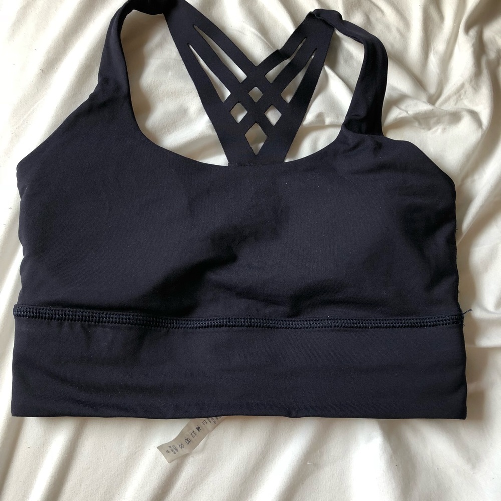 Lululemon sports bra